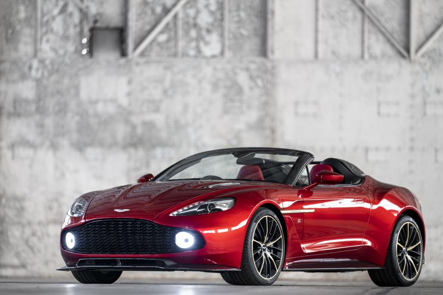  Aston Martin Vanquish Zagato Speedster 2018 года  (UK) (фото 27 из 52)